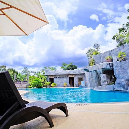 Rnana Grand Hotel Phang Nga Buitenkant foto