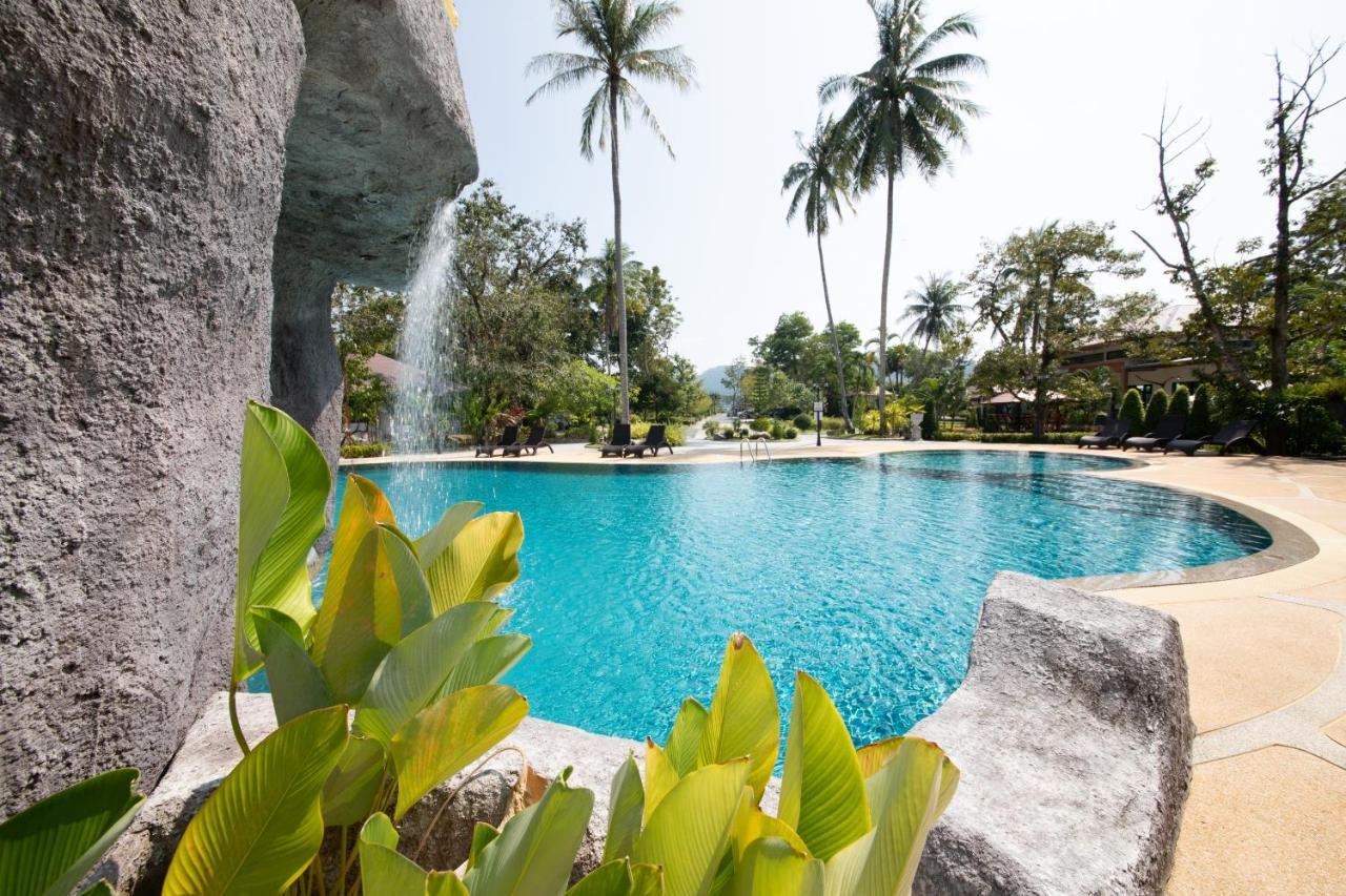 Rnana Grand Hotel Phang Nga Buitenkant foto