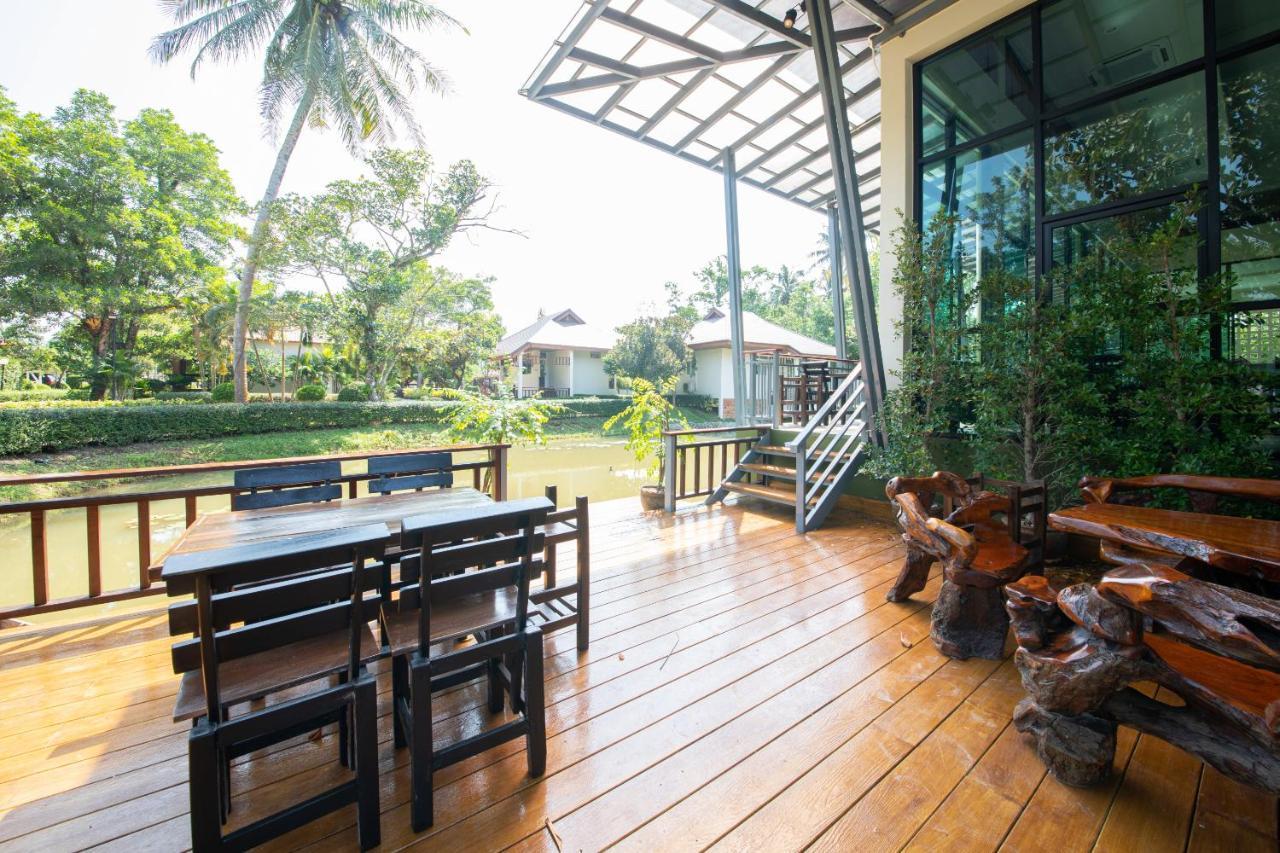Rnana Grand Hotel Phang Nga Buitenkant foto